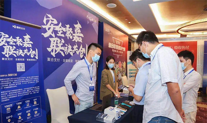 Cmp(冠军)官网 - 西甲希洪竞技主赞助商