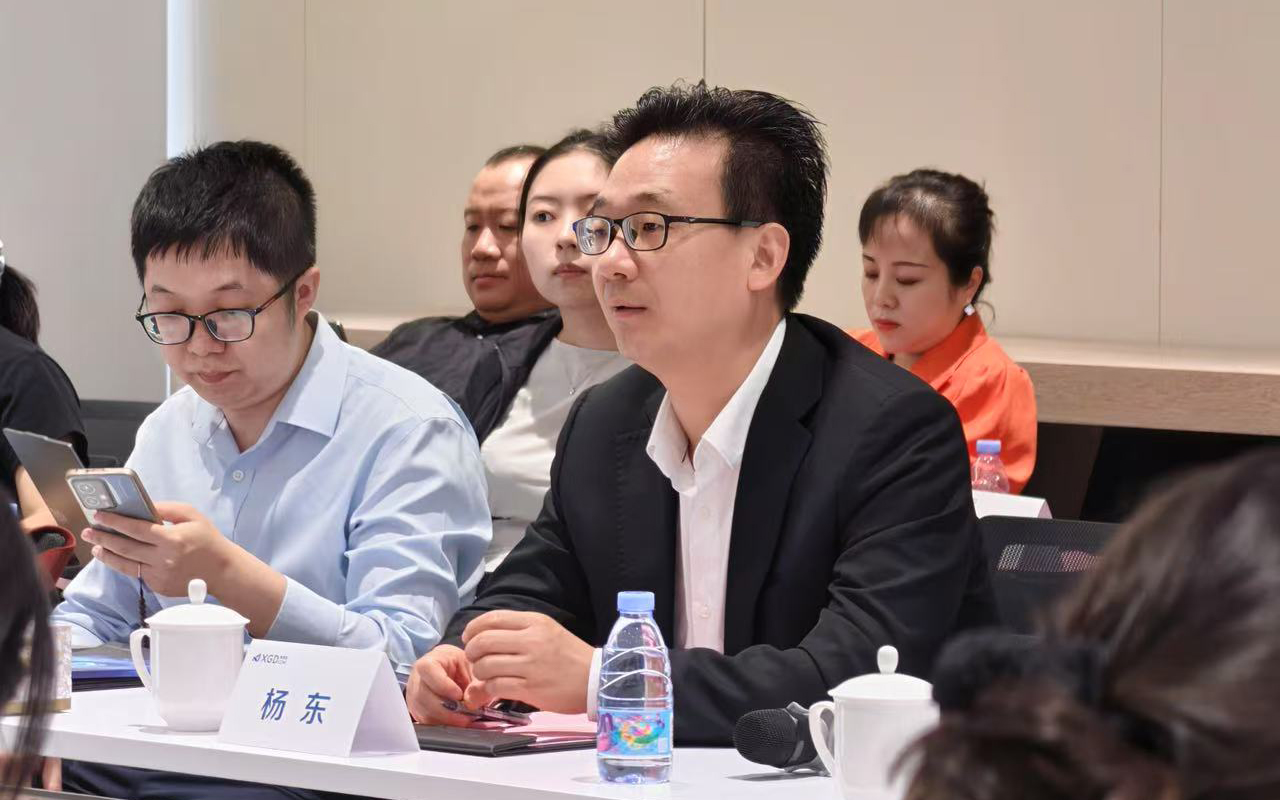 Cmp(冠军)官网 - 西甲希洪竞技主赞助商